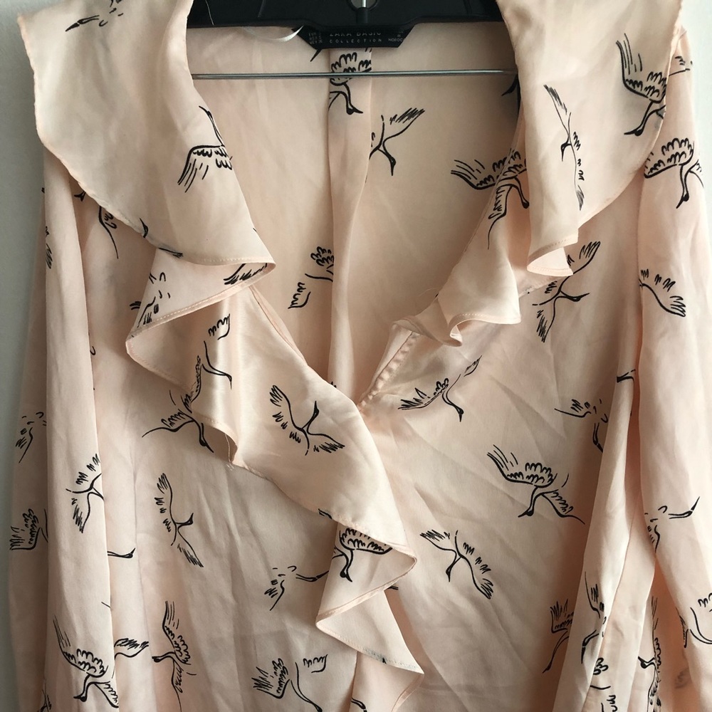 NWT Ruffle Blouse - Picture 2 of 2